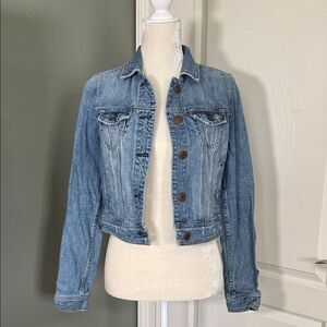 American Eagle Outfitters Blue Jean Jacket Size Medium